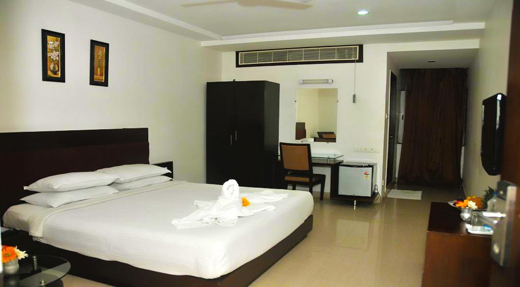 Hotel Central Park Ongole Екстериор снимка